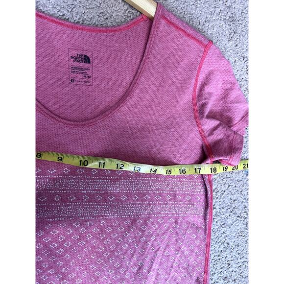 Red Women's The North Face T-Shirt M - Picture 3 of 5